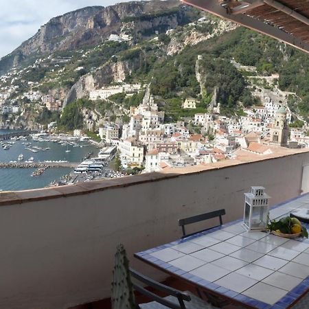 Il Veliero Villa Amalfi Bagian luar foto
