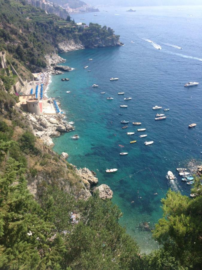 Il Veliero Villa Amalfi Bagian luar foto