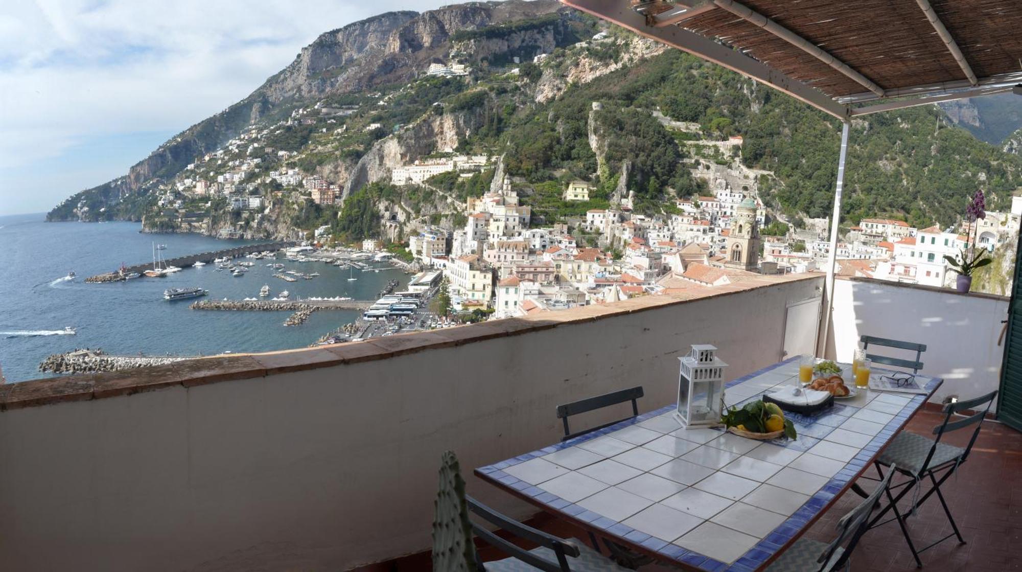 Il Veliero Villa Amalfi Bagian luar foto